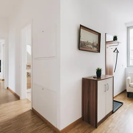 Dill Apartment Frauenkirchenblick Dresden Buitenkant foto