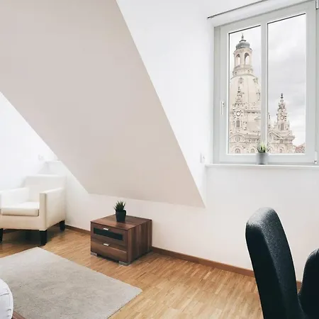 Dill Apartment Frauenkirchenblick Dresden Buitenkant foto